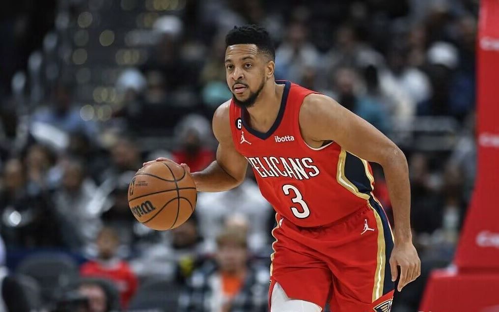 🏀鹈鹕vs太阳前瞻：杜兰特缺阵，莺歌或复出，鹈鹕能否止颓？
